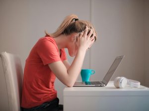 How Entrepreneurs Can Manage Digital Fatigue