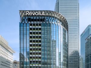 Revolut Eyes $200B IPO Valuation